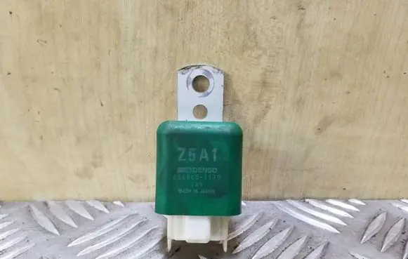 Mazda Premacy Other relay 0568002120