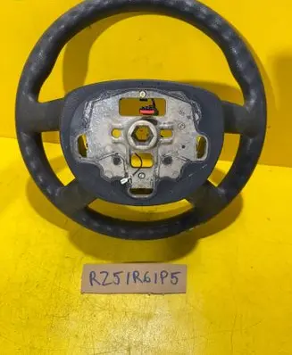 Ford Focus Steering wheel 4m513600