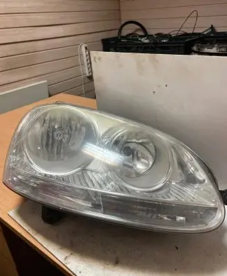 Volkswagen Golf V Headlight/headlamp 1K6941006P 1EG24700708