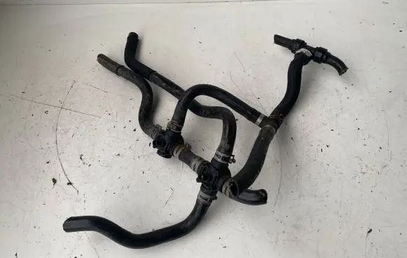 Tesla Model X Engine coolant pipe/hose 105416400D