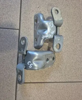 KIA Xceed Rear door hinge set 