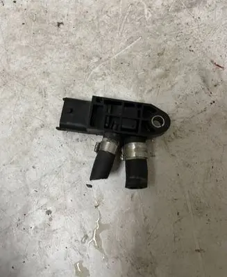 Alfa Romeo Giulietta Exhaust gas pressure sensor 0281002784 1004183FL1 55200301