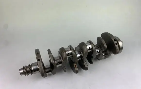 Mercedes-Benz CLA C118 X118 Crankshaft 2820310400
