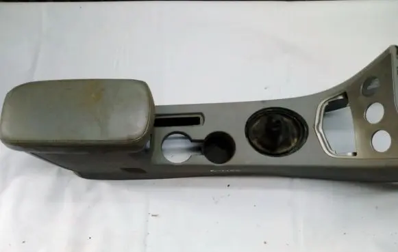 Chrysler Sebring (JS) Armrest 100935c 52879