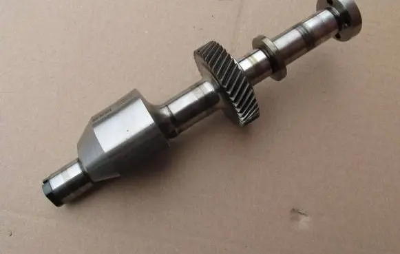 Audi Q5 SQ5 Oil pump balance shaft 