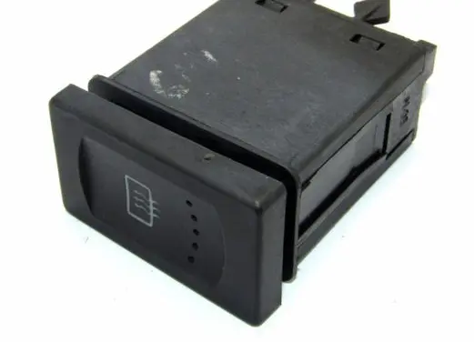 Volkswagen PASSAT B5.5 Windscreen/window heater switch 3B0959621C