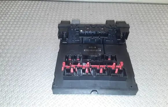 Volkswagen PASSAT B6 Comfort/convenience module 3C0937049AJ