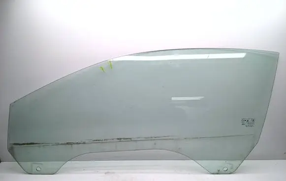 Ford Focus Front door window/glass (coupe) 