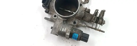 Subaru Legacy Throttle valve A22667R00 A33661R02