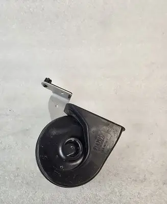 Volvo XC90 Horn signal 32328568