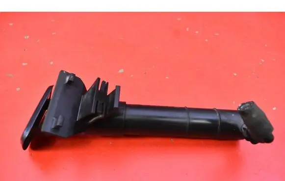 Ford Focus C-MAX Windshield washer spray nozzle 4M5113L014AB