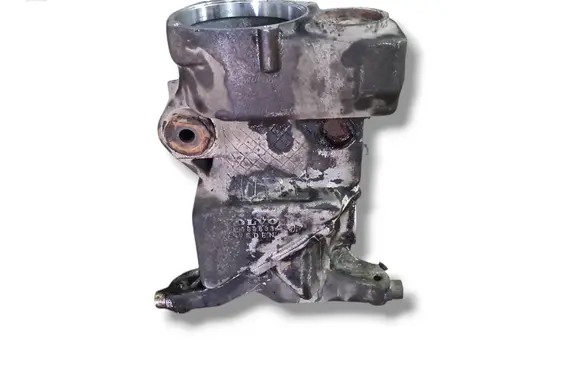 Volvo XC90 Rear differential 08689633