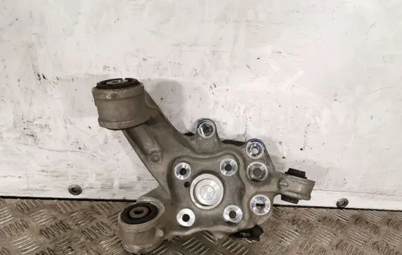 Honda CR-V Rear wheel hub 4L2413