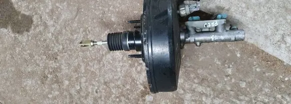 Toyota Avensis Verso Brake booster 875091045825