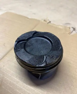 BMW 5 F10 F11 Piston 084220