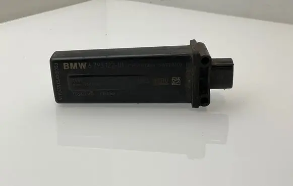 BMW X5 E70 Tire pressure control unit 6793122 TSSSG4G5 053120100606