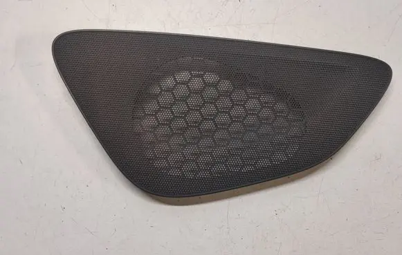 Volvo V60 Dash center speaker trim cover 31332798