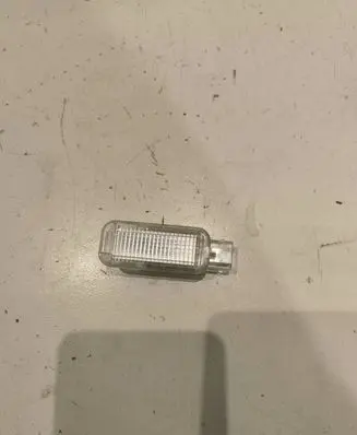 Audi A6 S6 C6 4F Other interior light 8D0947415