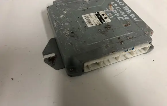 Subaru Legacy Engine control unit/module 22611AK280