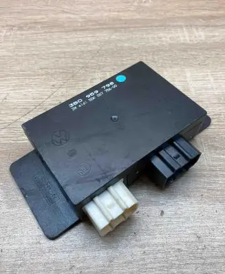 Volkswagen PASSAT B5 Comfort/convenience module 3B0959798 5DK00775600
