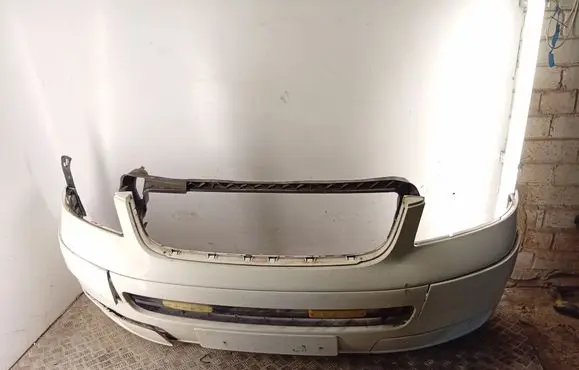 Volkswagen Transporter - Caravelle T5 Front bumper