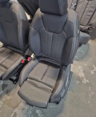 Opel Grandland X Front driver seat 