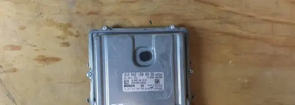 Mercedes-Benz C W204 Engine control unit/module ECU A6421500326-MERC A6421500326
