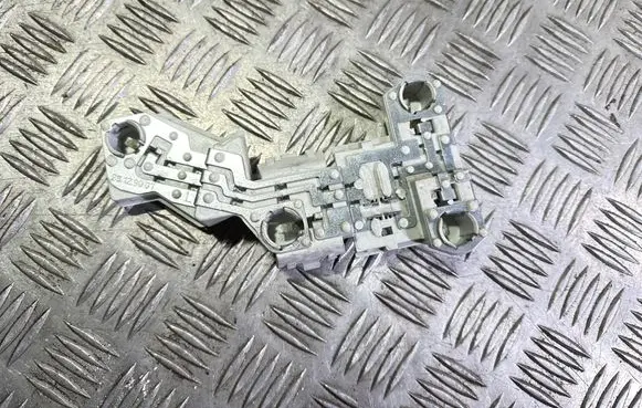 Volvo V50 Tail light bulb cover holder 28129007
