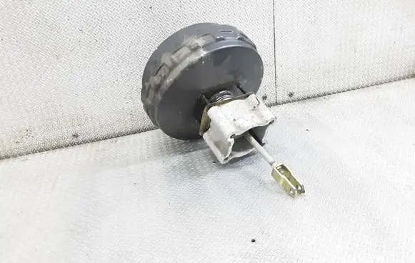 Nissan Pathfinder R51 Brake booster 46007EB317