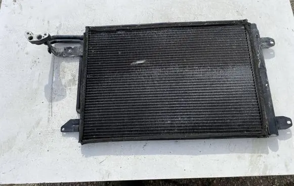 Skoda Octavia Mk2 (1Z) A/C cooling radiator (condenser)