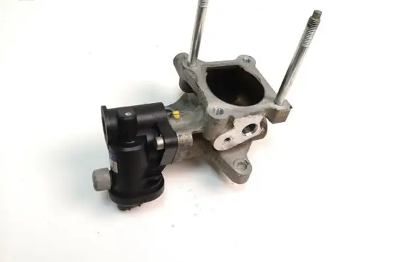 Honda CR-V EGR valve 0120101040