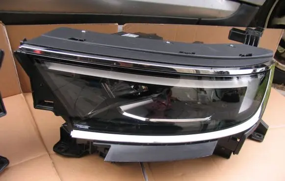 Opel Mokka B Headlight/headlamp 9834016880 368158932