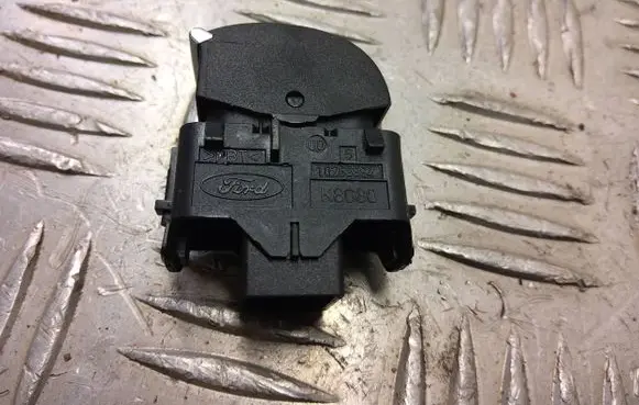 Ford Kuga II Electric window control switch f1et14529aa