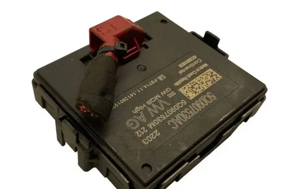 Volkswagen PASSAT B8 Gateway control module 5Q0907530AC A2C93831002B