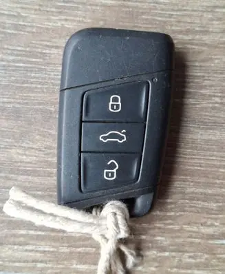 Volkswagen PASSAT B7 Ignition key/card KJGKG