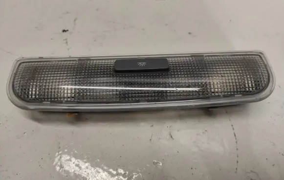 Audi A4 S4 B7 8E 8H Rear seat light 8P0947111A