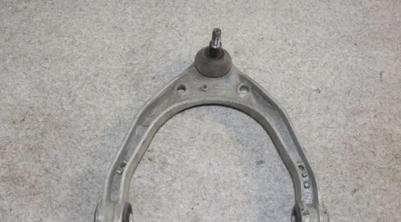 Volkswagen Touareg I Front upper control arm/wishbone 7L0407047A