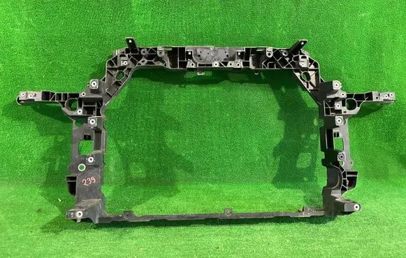 Honda CR-V Radiator support slam panel