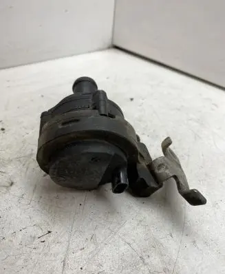 Volkswagen Golf Sportsvan Electric auxiliary coolant/water pump 5Q0965567