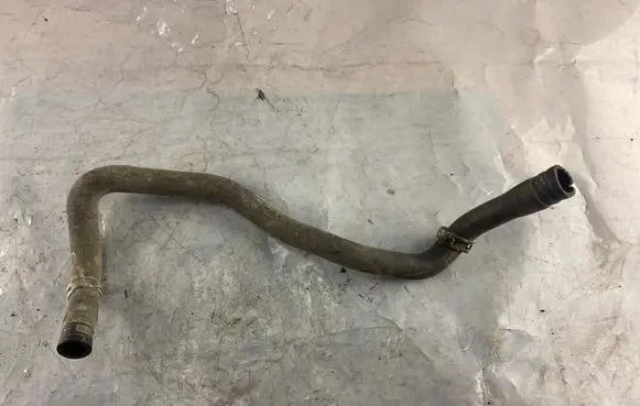 Ford Focus Engine coolant pipe/hose AV618274 AV618274G