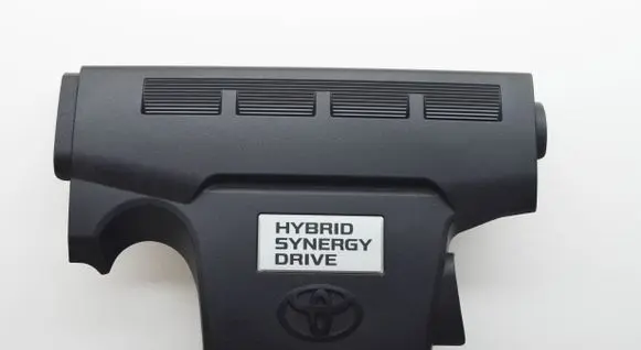 Toyota RAV 4 (XA40) Engine cover (trim) 1260136060