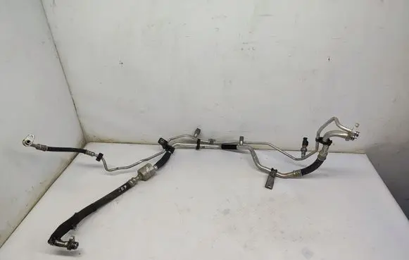 Air conditioning (A/C) pipe/hose