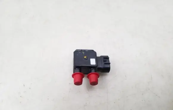 Hyundai ix35 Exhaust gas pressure sensor 392102A800