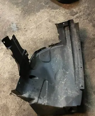 BMW X5 E70 Front wheel arch liner splash guards 7169413