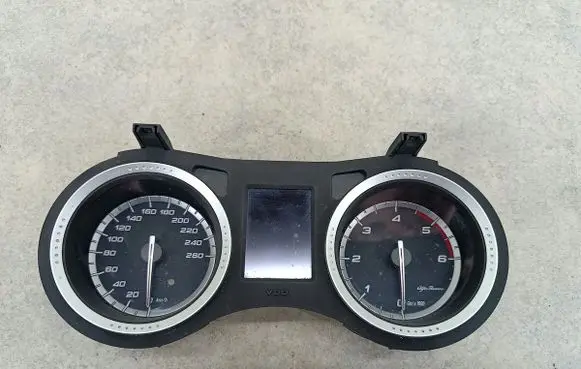 Alfa Romeo 159 Speedometer (instrument cluster) 