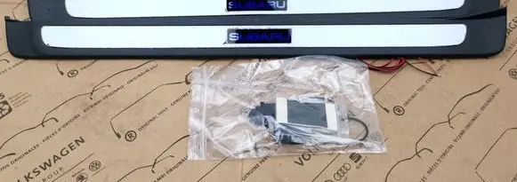 Subaru Outback sill trim set (inner) SENOAG1000