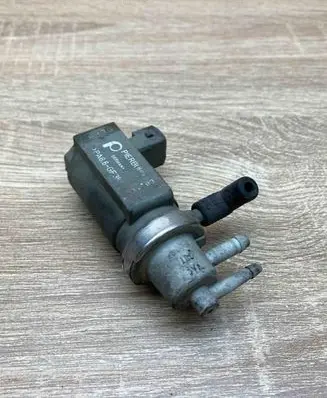 Audi A6 S6 C5 4B Turbo solenoid valve 059906627A 72190321