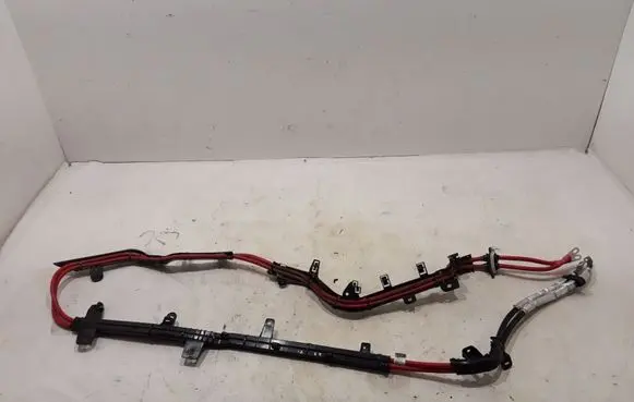 Positive cable (battery)