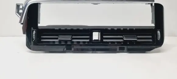 Nissan Qashqai J12 Dash center air vent grill 687506UA0A