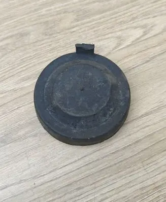 Headlight/headlamp dust cover